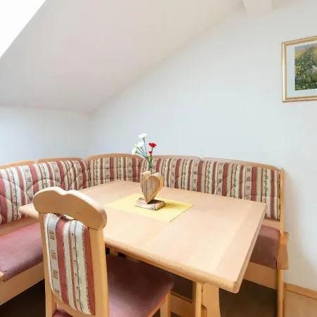 Cosy In With Balcony And View * Ladis